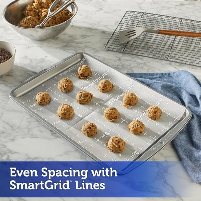 Reynolds Kitchens Cookie Baking Sheets, Pre-Cut Baking Parchment Paper Sheets - Image 4