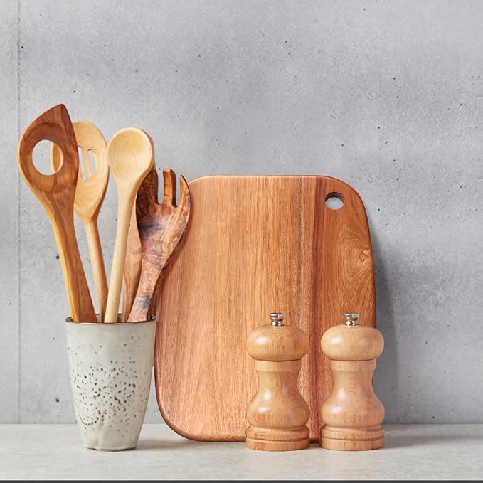 Small Acacia Wood Cutting Boards - Image 5