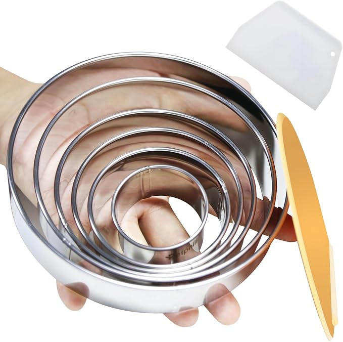 8pc Round & Circle Cookie Cutter Set by Unknown