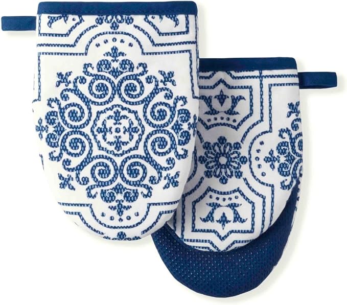 Martha Stewart Strie Medallion Mini Oven Mitt 2-Pack Set by MarthaStewart