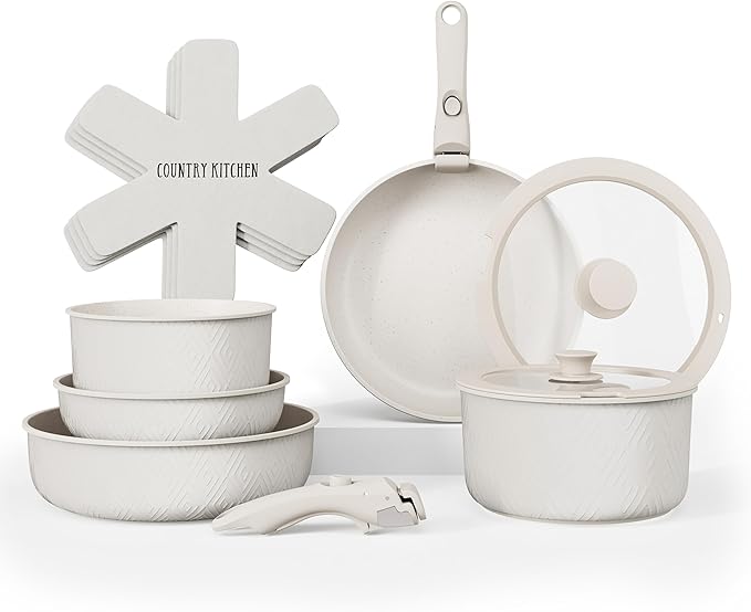 Country Kitchen Cookware Set by CountryKitchen