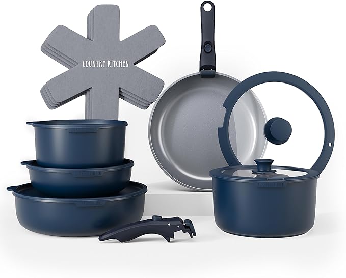 Country Kitchen Cookware Set by CountryKitchen
