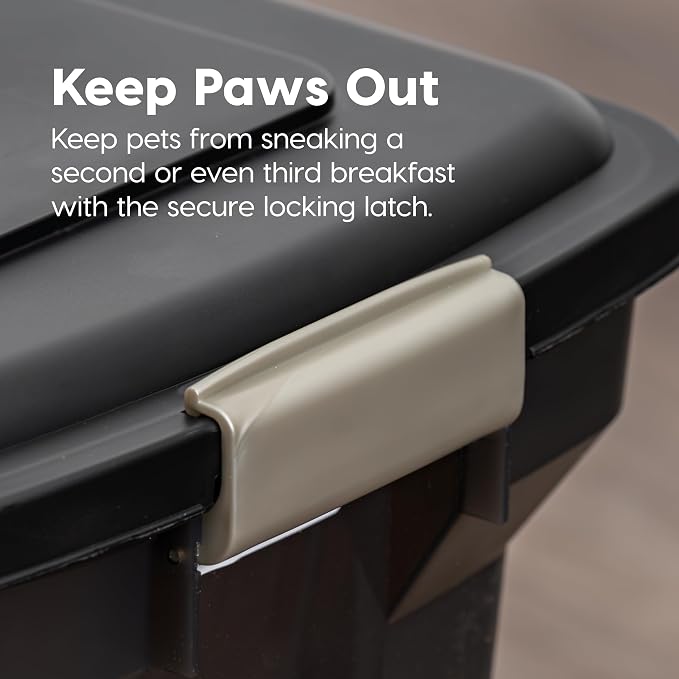 IRIS USA Airtight Dog Food Storage Container, WeatherPro, Removable Wheels - Image 9