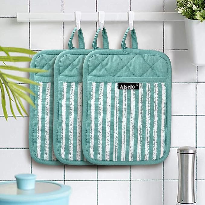 Alselo Silicone Pot Holders Set of 3 Heat Resistant & Non Slip Potholders - Image 7