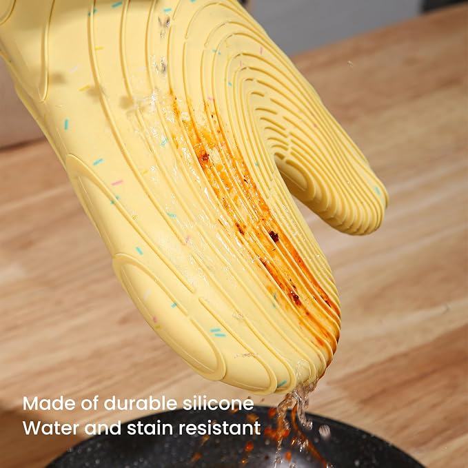 4 Pieces Oven Mitts and Pot Holders of Macaron Color Thickened Non-Slip - Image 4