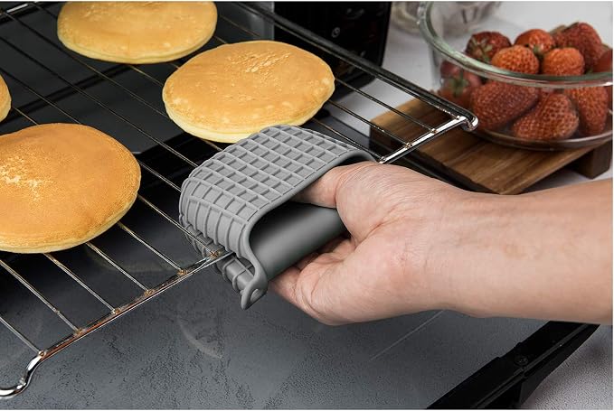 Mini Silicone Oven Mitts Set, Oven Mitts Heat Insulation, Oven Gloves - Image 3