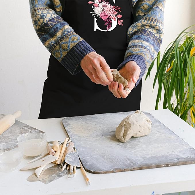 Personalized Aprons for Women - Image 2