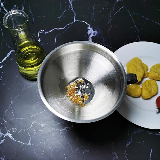 Kitchen Funnel with Strainer and 200 Fine Mesh Filter, 5 Inch Food Grade 18/8 - Image 8