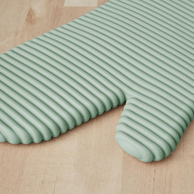 KITCHENAID Ribbed Soft Silicone Oven Mitt 2-Pack Set - Image 4
