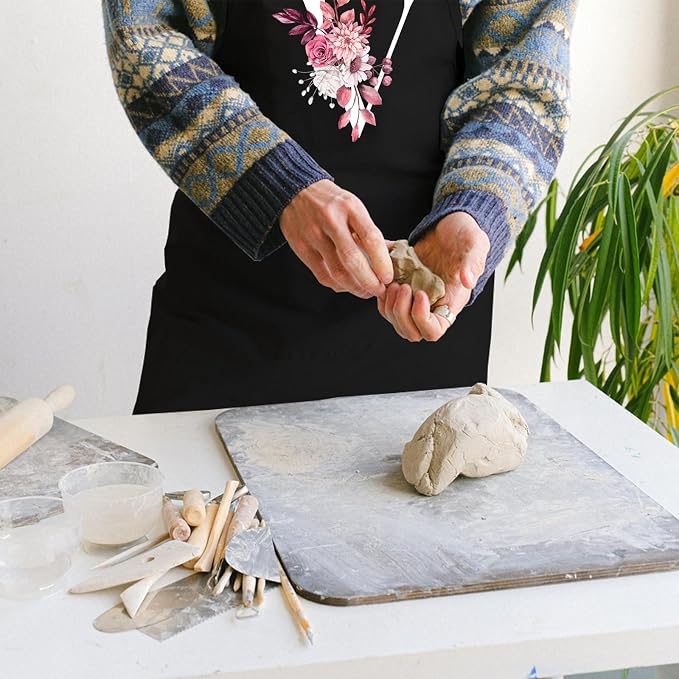 Personalized Aprons for Women - Image 2