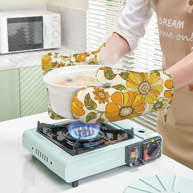 Retro 70s Style Flower Oven Mitts and Pot Holders Sets Silicone Kitchen Mitts - Image 6