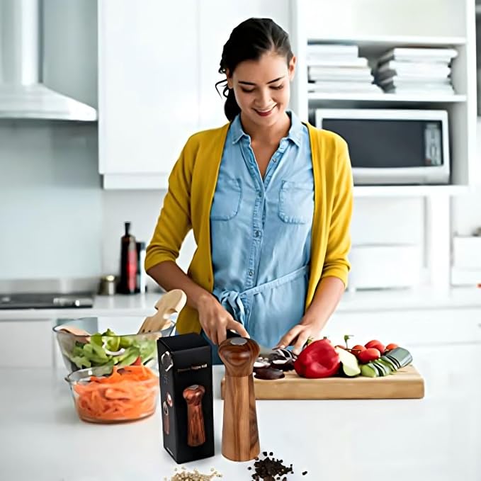 Wooden Pepper Grinder, Refillable Pepper Mill, Adjustable Pepper Shaker - Image 6