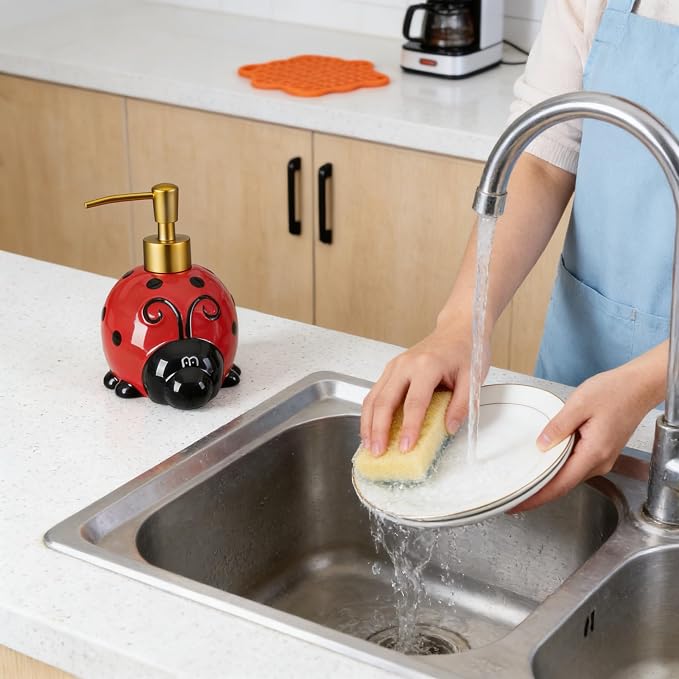 RQYIXI 17 OZ Ladybug Ceramic Soap Dispenser - Image 4