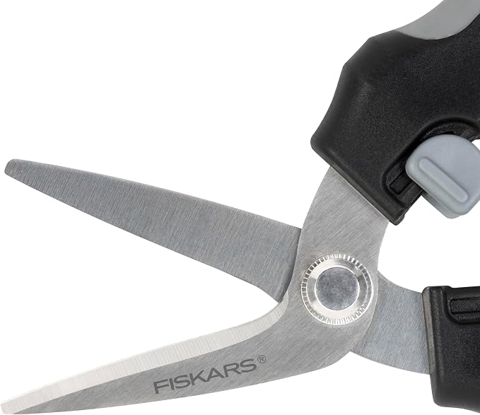 Fiskars Everyday Package Opener, Heavy-Duty Sharp Blades, Clamshell & Zip Tie - Image 3