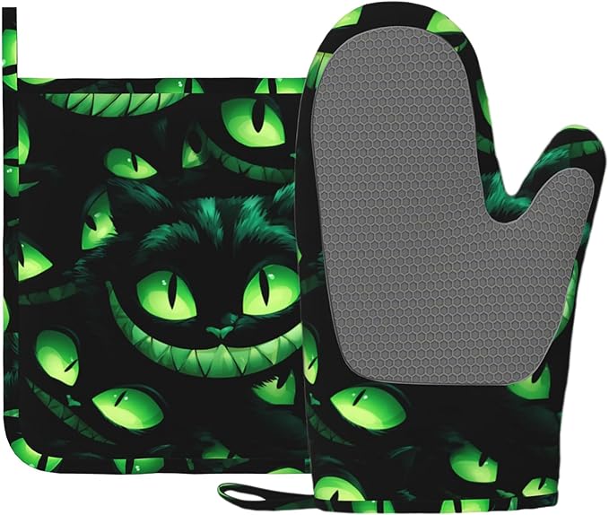 Halloween Ghost Face Heat-Resistant Oven Mitts and Pot Holder Smile Face by Unknown