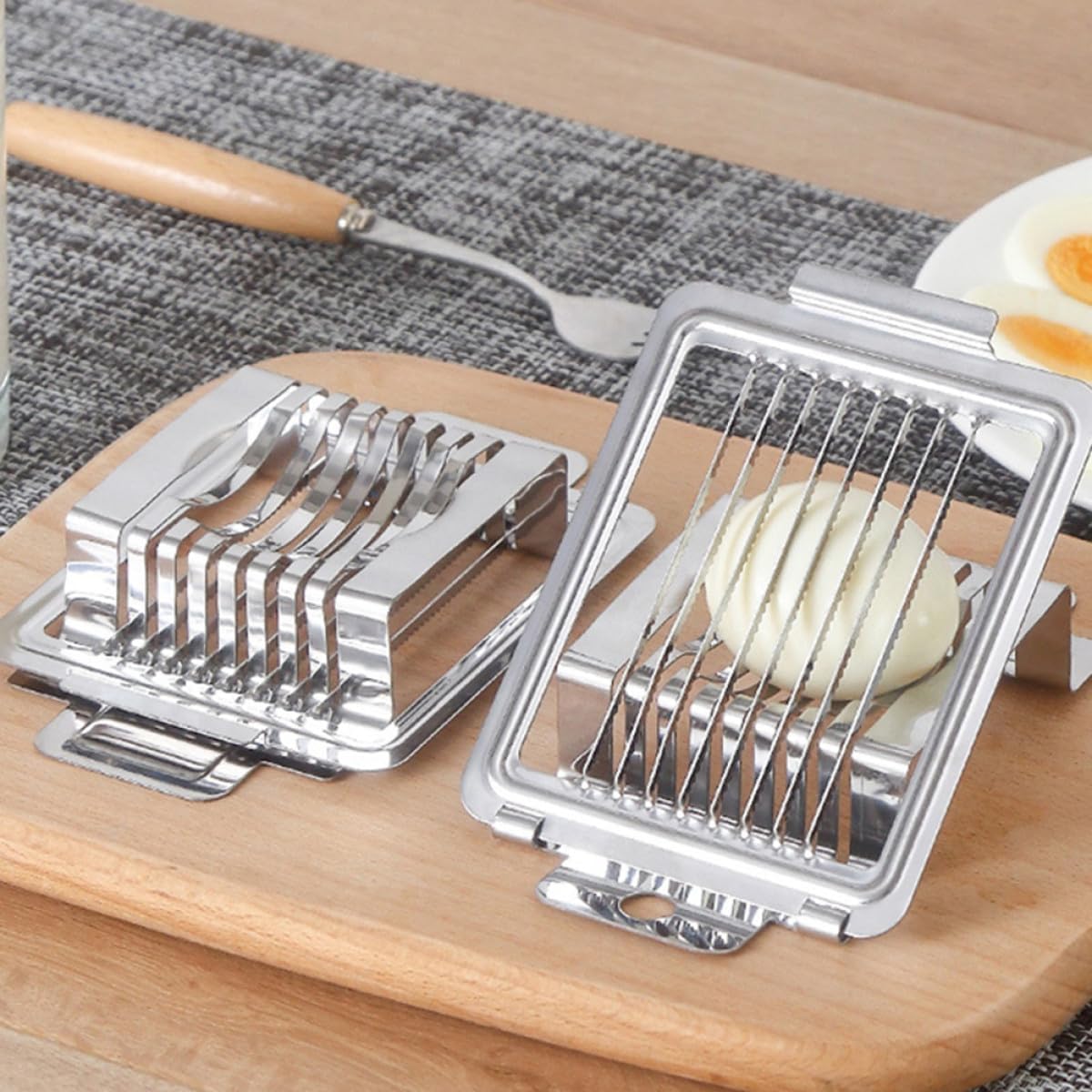 Stainless Steel Egg Slicer Silver Xmas with 8 Cutting Wires