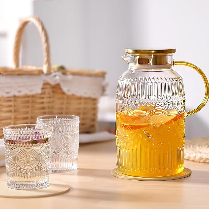 2 Pack Vintage Glass Pitchers - Image 8