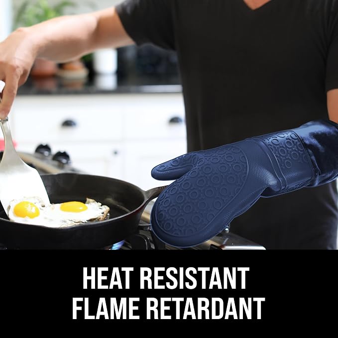 BPA-Free Soft Silicone Oven Mitts - Image 3