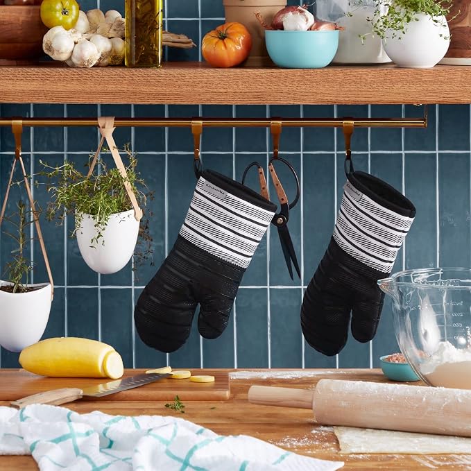KITCHENAID Albany Oven Mitt 2-Pack Set, Matte Black - Image 2