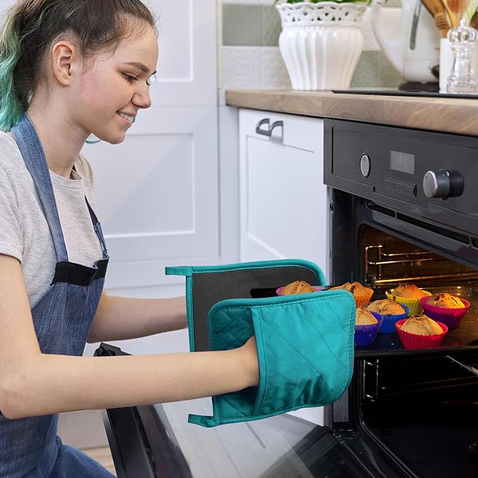 2Pcs Cotton and Neoprene Oven Pads Pot Holders - Image 5