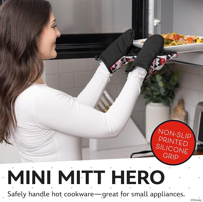 Disney Oven Mitts 2-Pack - Image 2