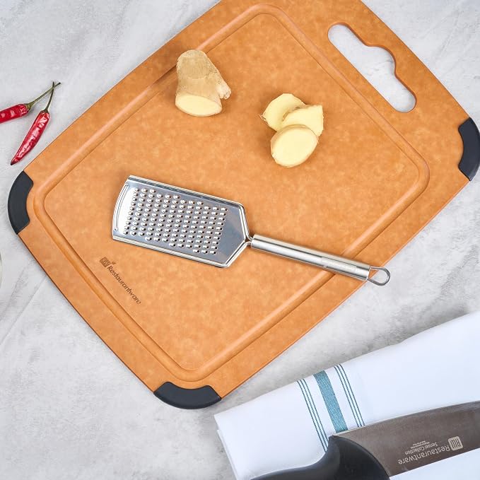 Restaurantware-German Standard Fine Handheld Graters, 24 Flat Cheese Graters - Image 9