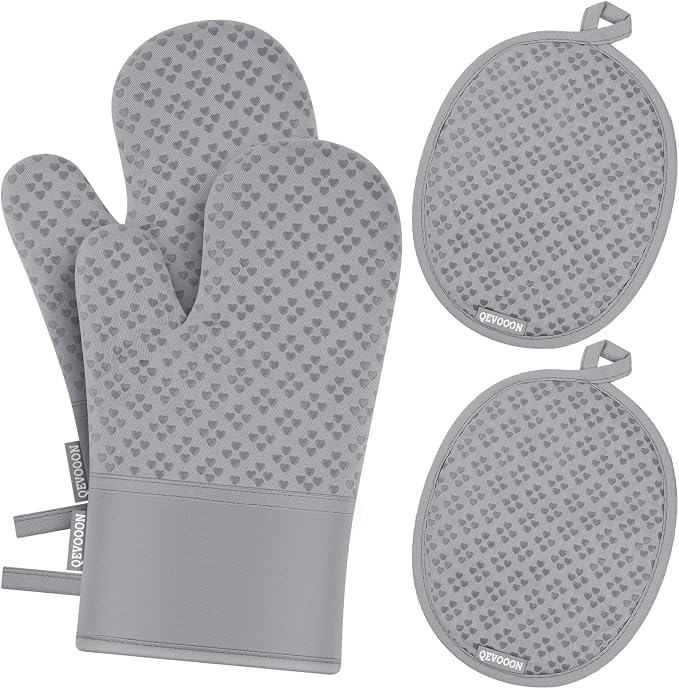 Oven Mitts and Pot Holders 4 Sets, Heat Resistant 500 ℉ Oven Mitt and Pot Holder by QEVOOON