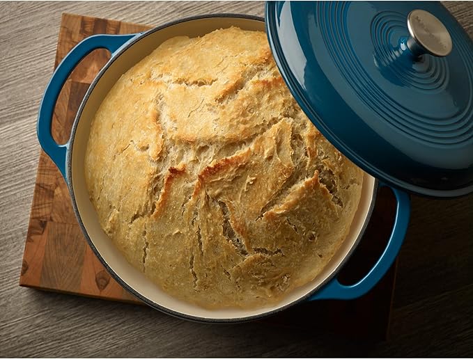 Mercer Culinary Enameled Cast Iron Round Dutch Oven, 6 qt. - Image 7