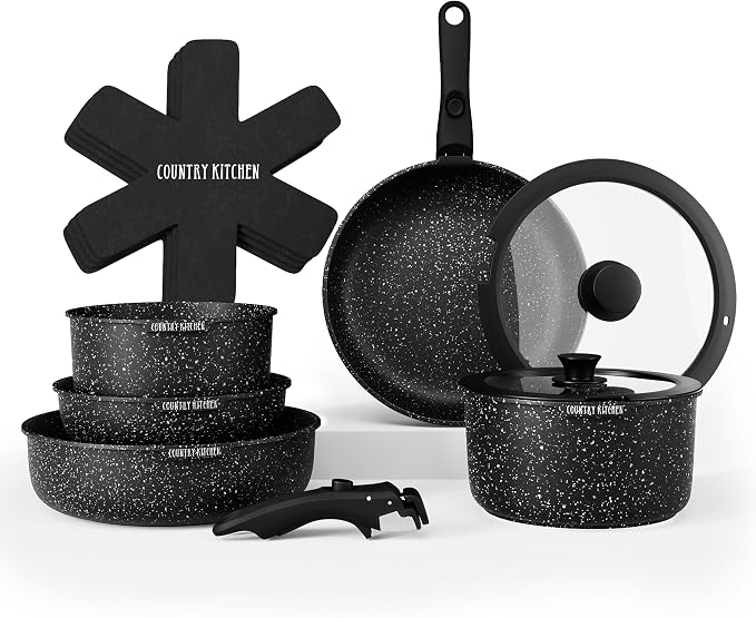 Country Kitchen Cookware Set by CountryKitchen