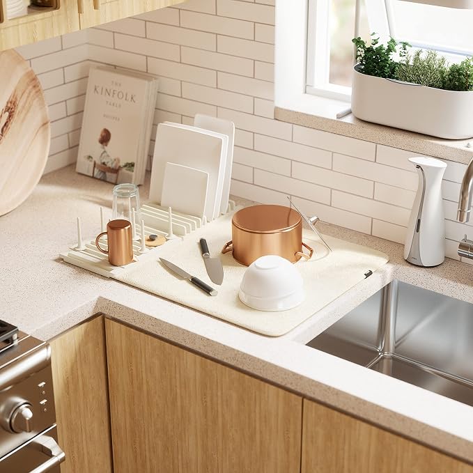 Umbra Udry Dish Rack with Movable Pegs and Microfiber Drying Mat – Space-Saving - Image 2