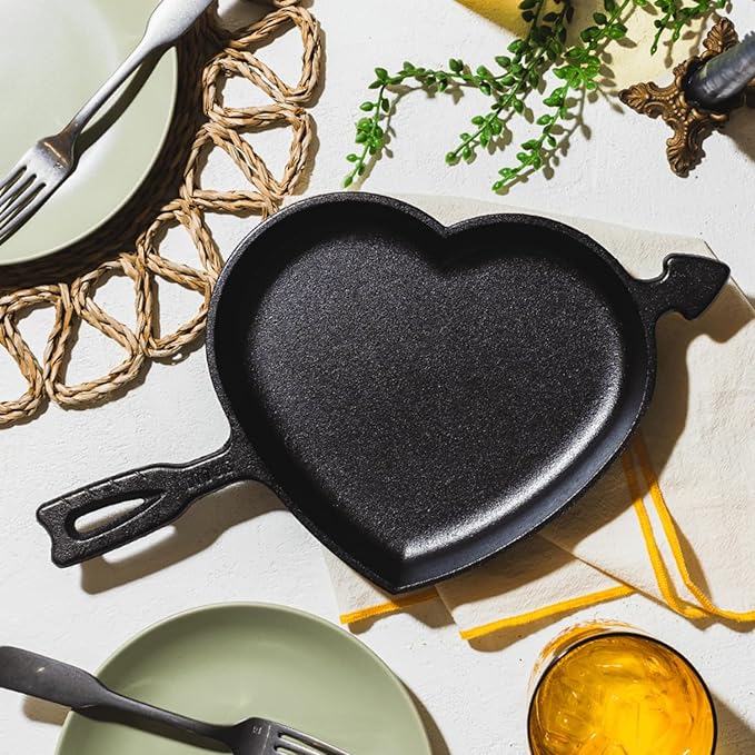 Lodge Seasoned Cast Iron Heart Skillet - Image 5