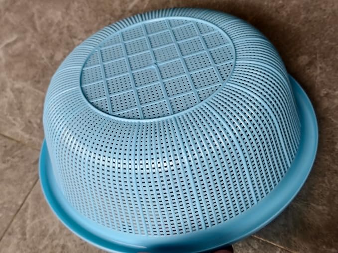 4 pcs Plastic Wash Basket Round Perforated Colander Wash Vegetables and Fruits - Image 7