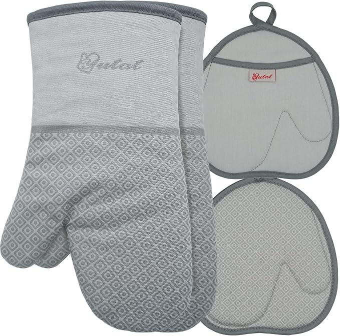 Yutat Oven Mitts by YUTAT