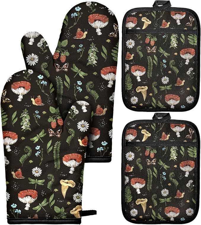 Miss Adola Cotton Oven Mitts and Pot Holders Sets by MissAdola