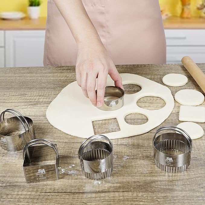 M JNGMEI 6 Pieces Stainless Steel Cookie Cutter Set 2'' - Image 7