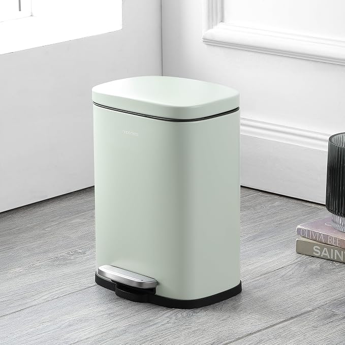 happimess HPM1006E Connor Rectangular 13-Gallon Trash Can - Image 7