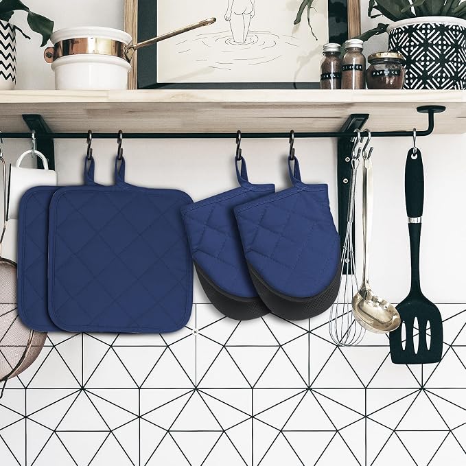 Oven Mitts and Pot Holders Set, Heat Resistant Silicone Kitchen Mini Oven - Image 7