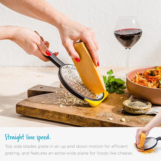 Dreamfarm Ograte Two-Sided Medium Food & Vegetable Speed-Grater - 3mm Medium - Image 6