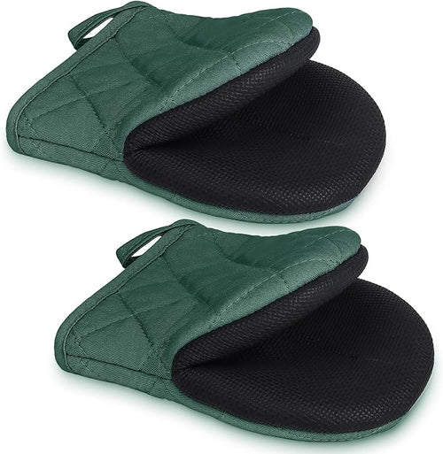 1 Pair Short Oven Mitts by Qulable