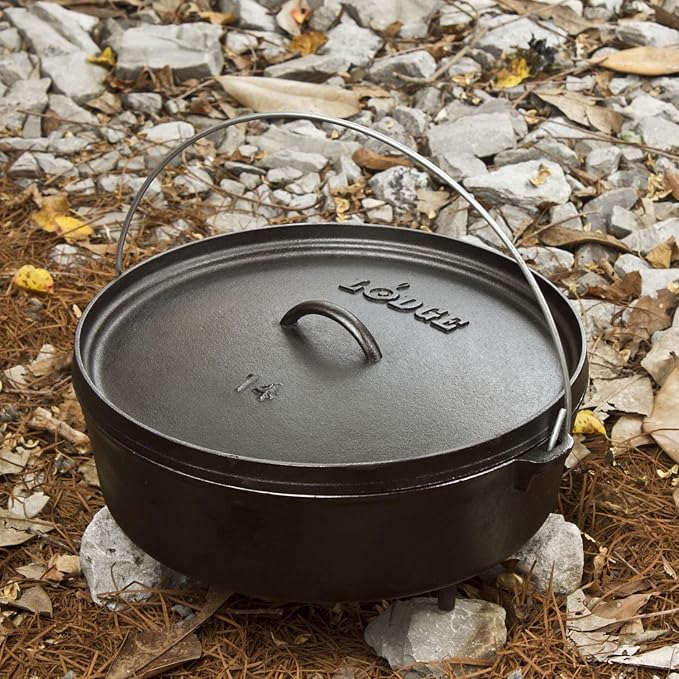 Lodge 6 Quart Pre-Seasoned Cast Iron Camp Dutch Oven - Image 2