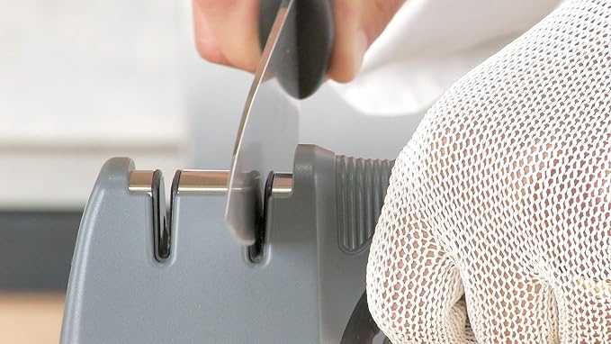 Mercer Culinary Double Diamond Manual Knife Sharpener - Image 3