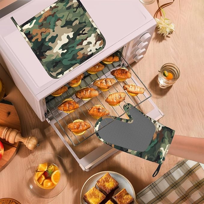 Green Camouflage Oven Mitt and Pot Holder - Image 5