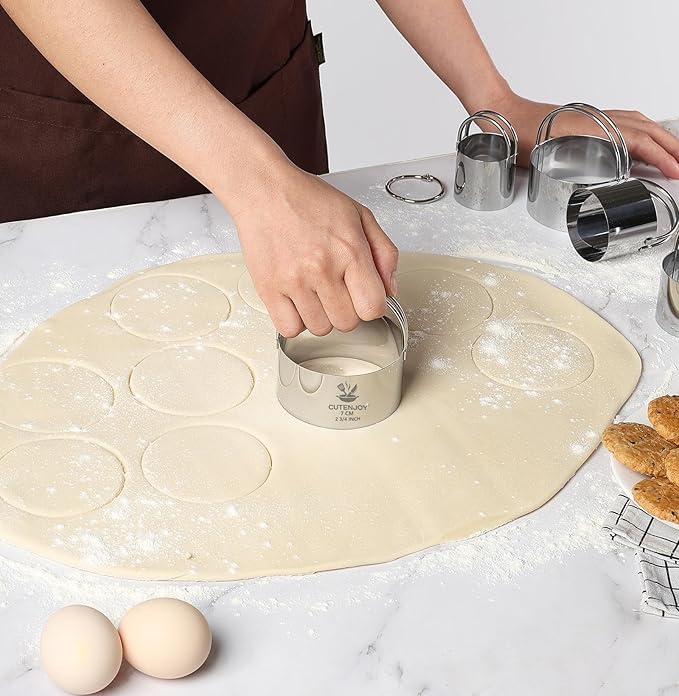 Cookie Cutters, Round Biscuit Cutter Set - Image 7