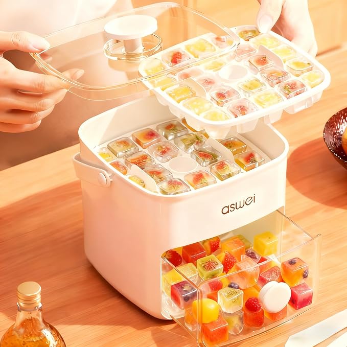 Plastic Ice Cube Trays with Bin and Scoop - Image 2