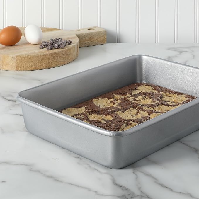 Martha Stewart Gallen 13 x 9 Inch Rectangular Nonstick Carbon Steel Cake and - Image 7