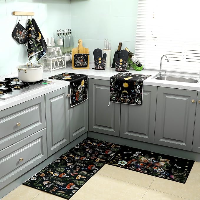 Fourluoo 10 Pcs Kitchen Dish Towels Rugs Oven Mitts and Pot Holders Set - Image 4