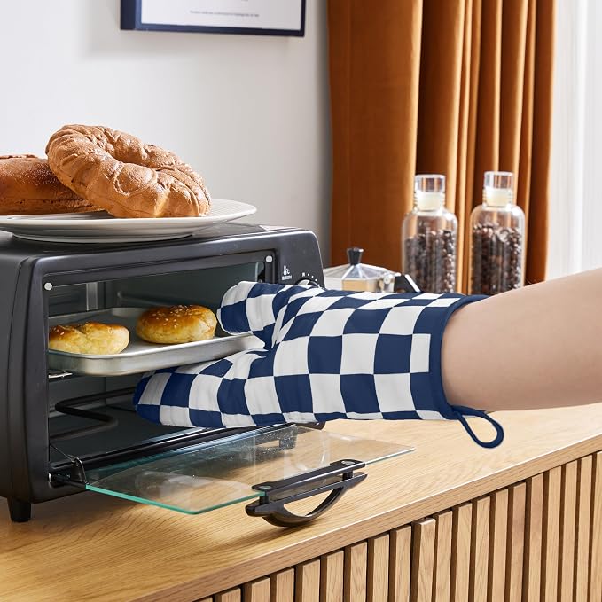 Ohocut Navy Blue Checkered Oven Mitts Heat Resistant, Vintage Retro - Image 2