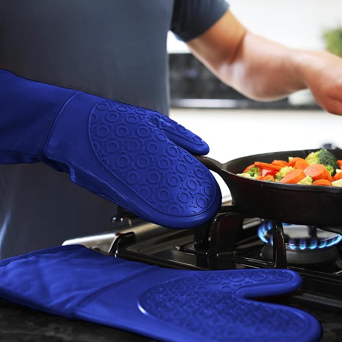BPA-Free Soft Silicone Oven Mitts - Image 9
