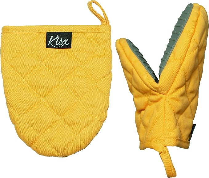 Oven Mitts Heat Resistant by KisxLiving