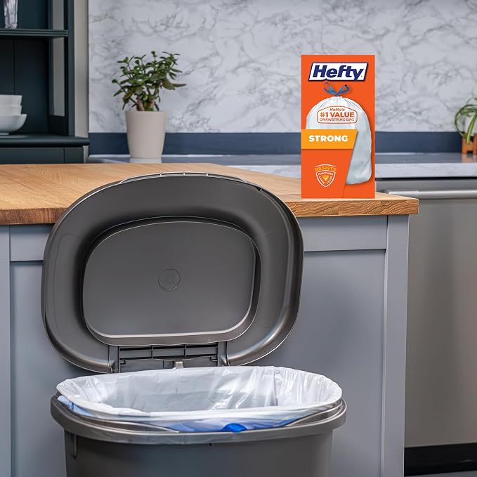Hefty Strong White 13 Gallon Trash Bags - Image 4